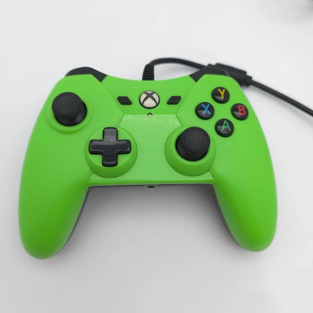 PowerA Wired Controller Xbox One Electric Green Plastic Textured Grip Retro